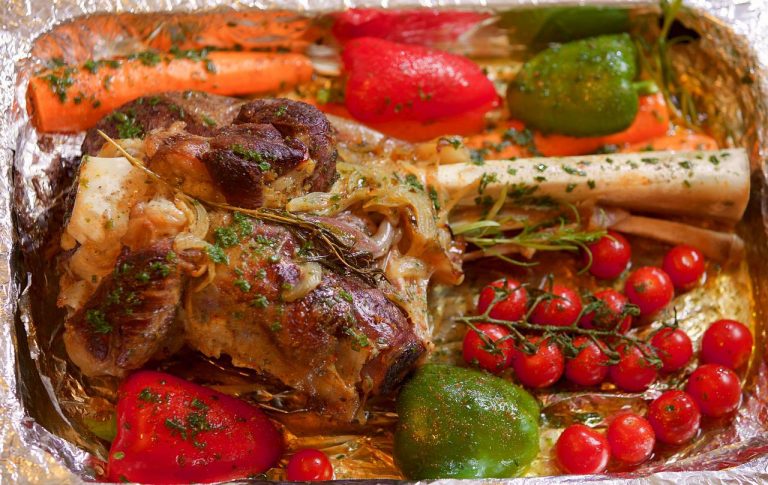 Paletilla de cordero: el truco de grandes chefs para que salga espectacular
