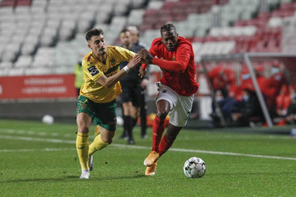 Joyas desconocidas de la sub-23 que Real Madrid y Barcelona deberían tener en cuenta 61 Una seducción directa para el Real Madrid o Barcelona