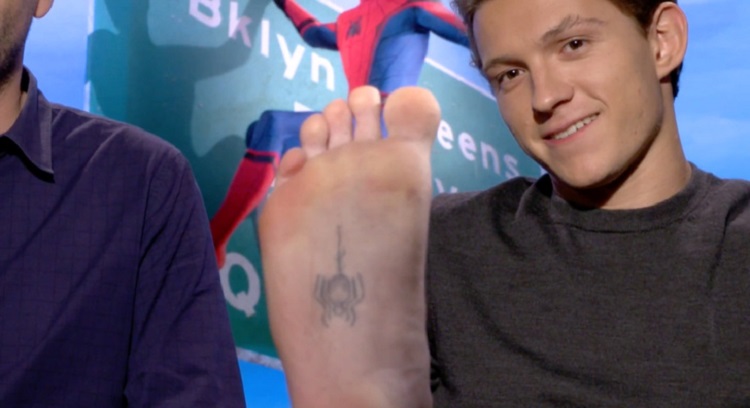 Famosos que se han tatuado sus propios personajes