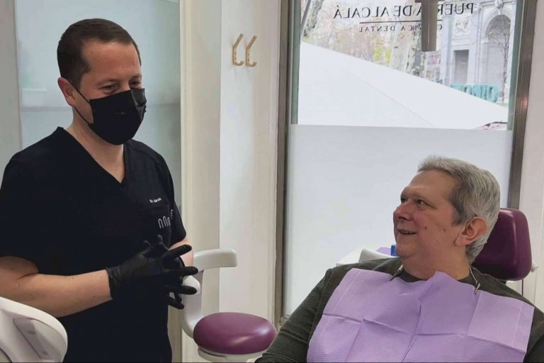 La implantología de vanguardia que realiza la Clínica Puerta de Alcalá permite recuperar la sonrisa