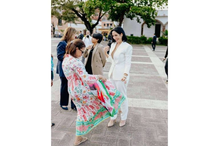 El pañuelo que transmite la esencia dominicana, por la firma Gifinas