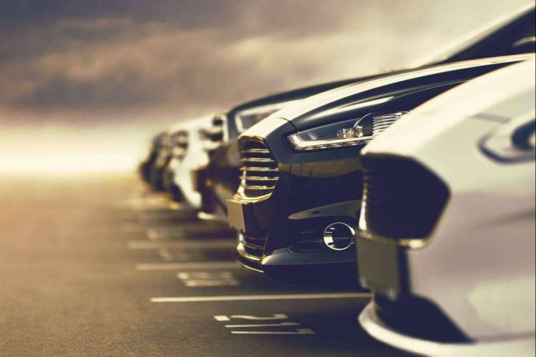 Conducir coches de lujo con el servicio de alquiler que ofrece Rent Car Deluxe