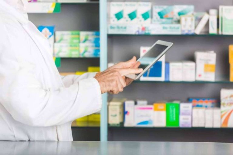 Urbagesa Farmacias ofrece soluciones para farmacéuticos titulares