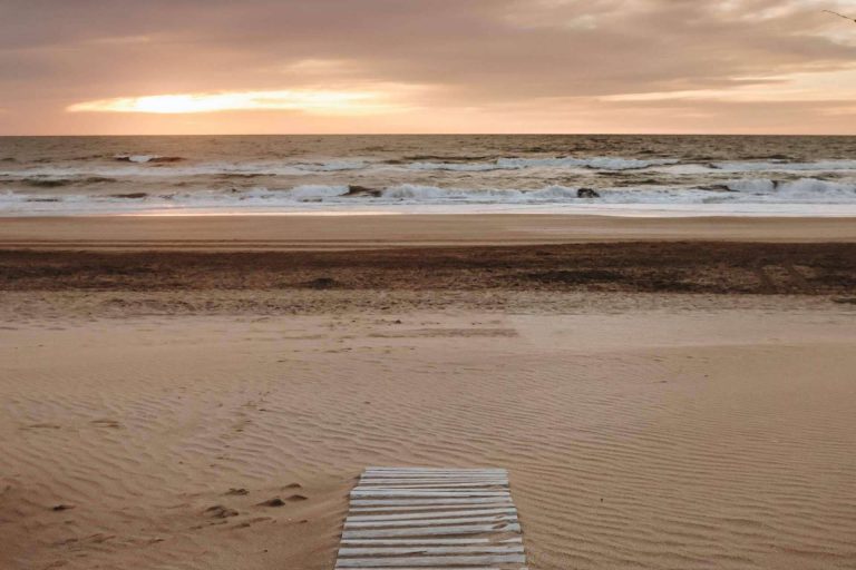 Todopisos permite encontrar un buen lugar para vivir un jubilado extranjero a través de la venta de viviendas
