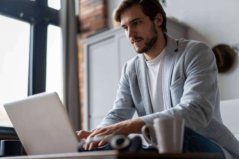 Eliminar enlaces que puedan perjudicar a una empresa con la agencia de reputación online Remove Group