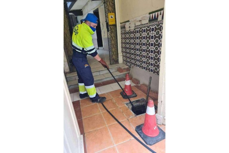 Rey Tuberías explica que es fundamental arreglar un desatoro del fregadero cuanto antes para evitar un problema mayor