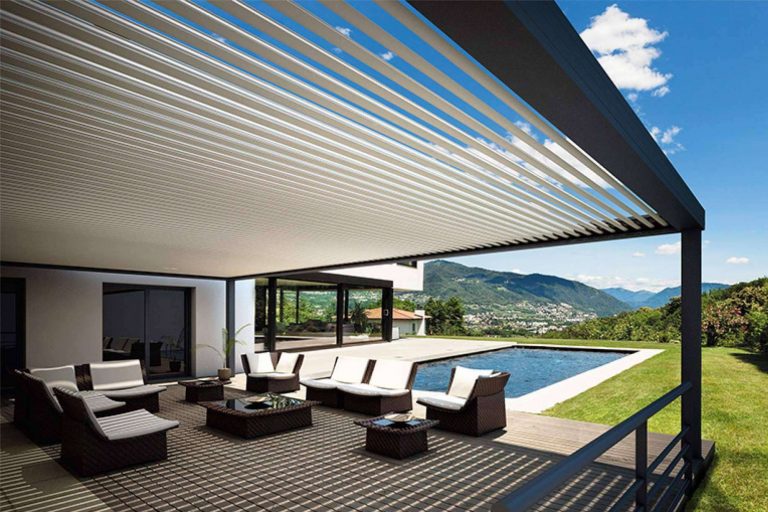 OREAS Distribución comercializa pérgolas bioclimáticas