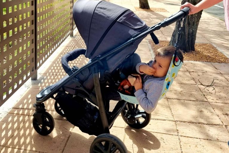 El pack amaBABY, una solución práctica para llevar a dos niños pequeños