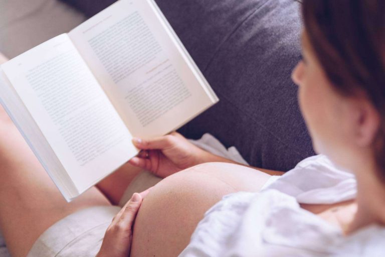 Sale a la venta el libro '9 Claves para un Parto sin Dolor, el Método Laxmi'