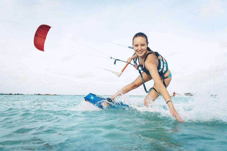Pura Vida Mallorca asegura que la práctica del kitesurf es accesible para todos los públicos