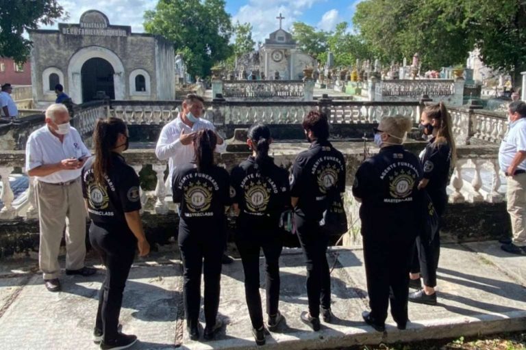 Los cursos de tanatopraxia del Instituto Español Funerario abren sus matriculaciones en Latinoamérica