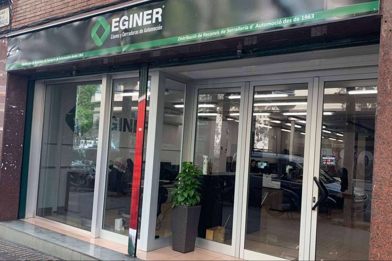 EGINER centraliza sus servicios de llaves de coche en Barcelona