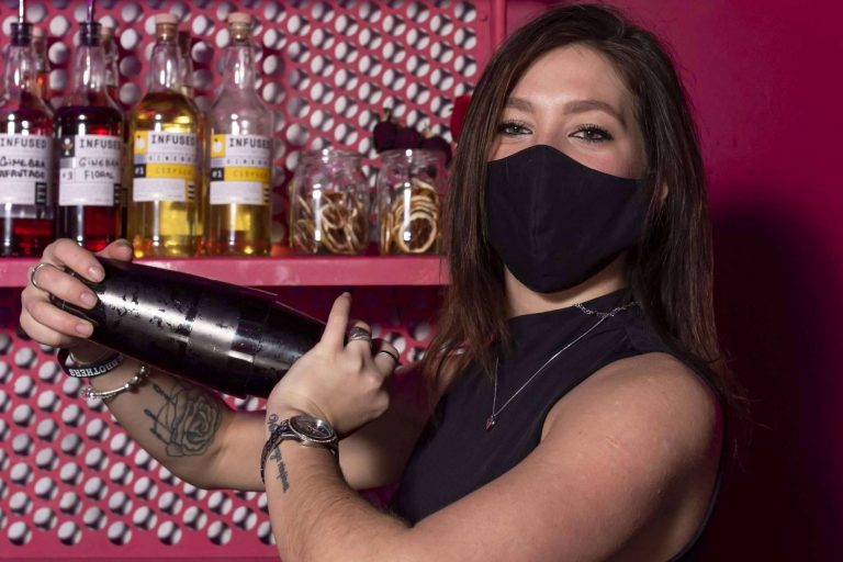 En Madrid, una de las mejores coctelerías es Enbabia Infused