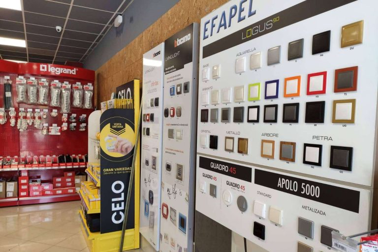 Grupo Distrelec Material Eléctrico dispone de interruptores Efapel y otro material eléctrico para instaladores