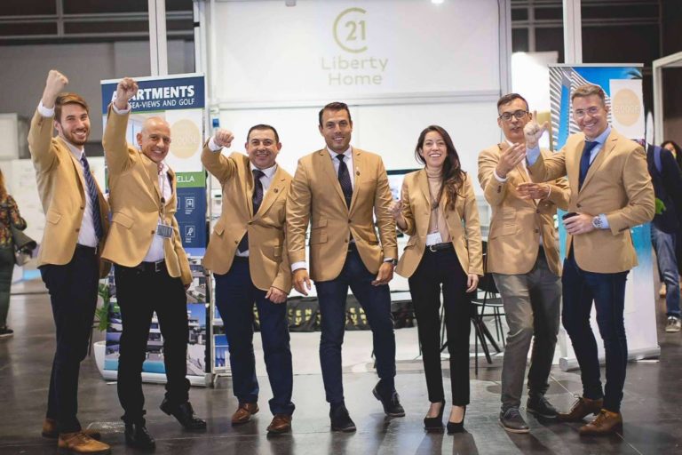 Formarse como agente inmobiliario en CENTURY 21 Liberty Home