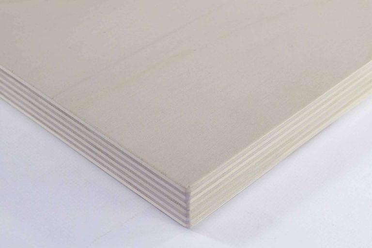 Basic Madera ofrece todo lo que se necesita para camperizar una furgoneta