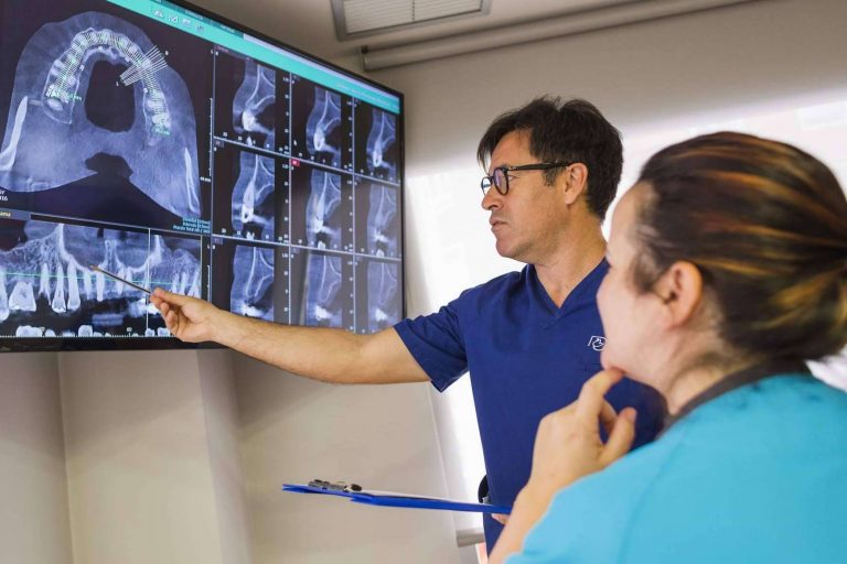 En Dental Roca ofrecen todo tipo de tratamientos odontológicos para cualquier necesidad