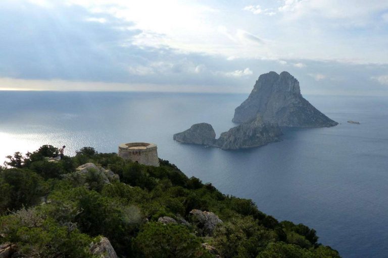 Martínez-Blanco Abogados habla sobre la primera compraventa en criptomonedas en Baleares