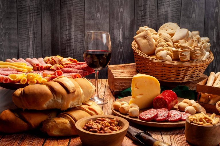 Distintas ocasiones para regalar una cesta gourmet de Bon León