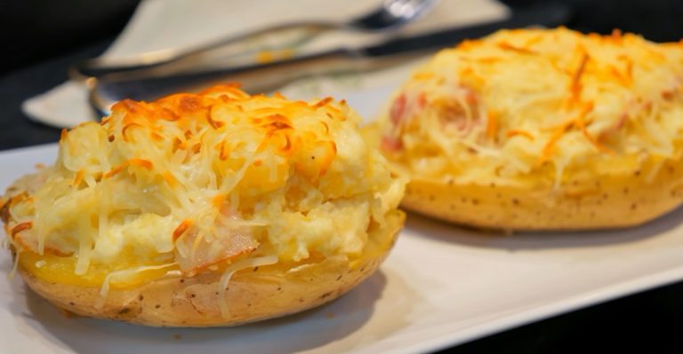 Patatas rellenas de queso: una opción fácil y sabrosa para cualquier día