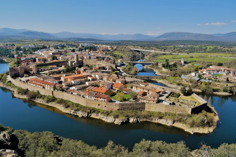 Pueblos bonitos cerca de Madrid para pasar la Semana Santa