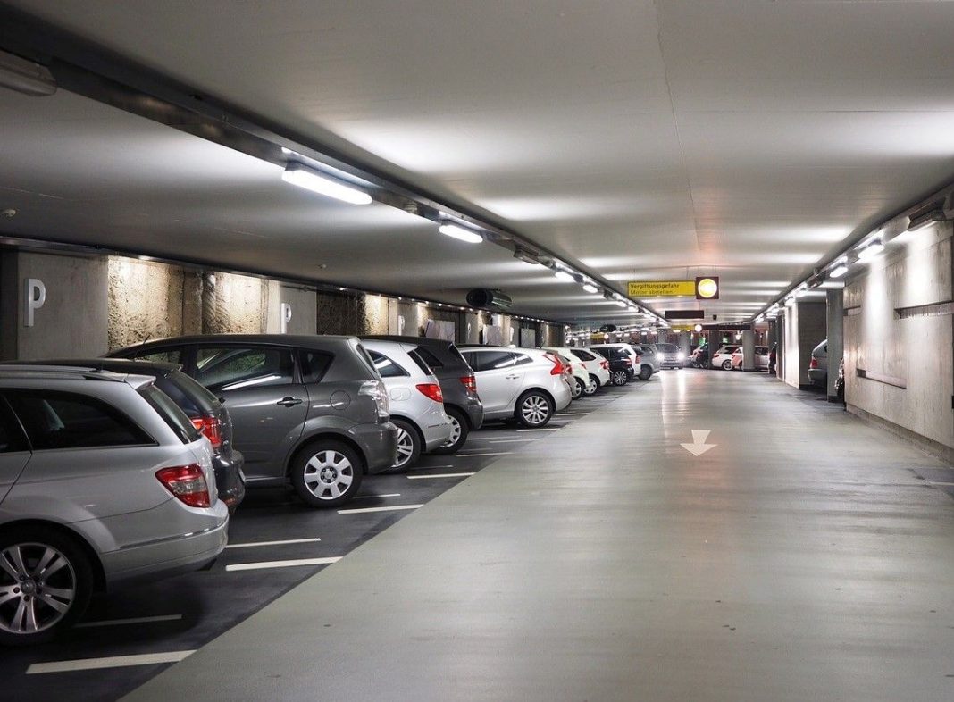 De la casa al coche: ¿por qué las plazas de garaje se han convertido en el objetivo perfecto?