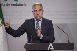 Bendodo (PP) reclama "pasar página" de Pegasus para hablar de lo importante
