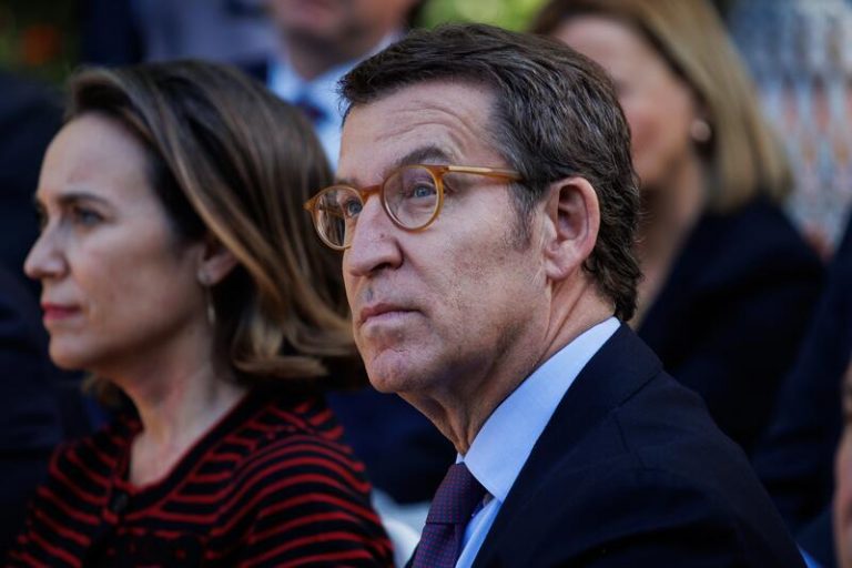 Feijóo carga contra Sánchez por ofrecer la cabeza de la jefa del CNI al independentismo
