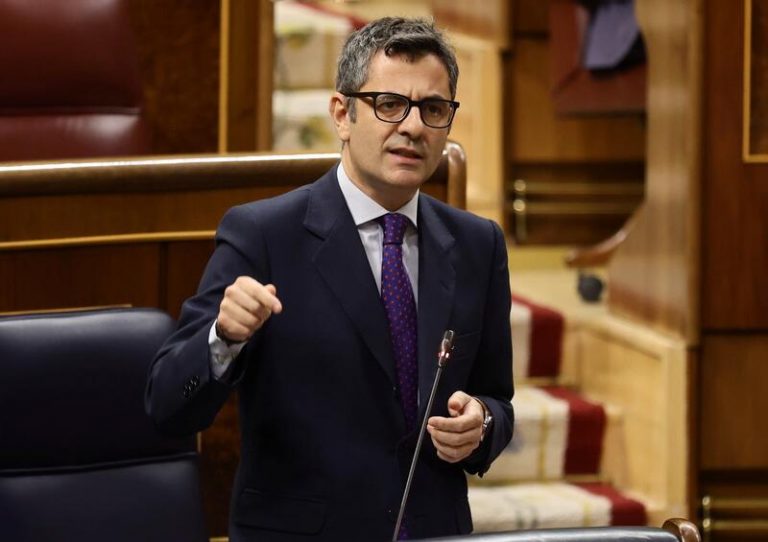 Bolaños niega ser el responsable de la seguridad del móvil del presidente