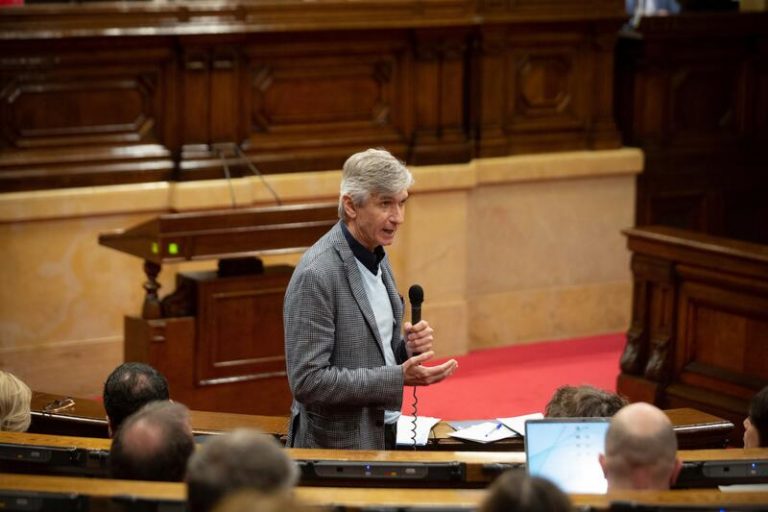 Cataluña prevé inocular la cuarta dosis a mayores de 80 años en otoño