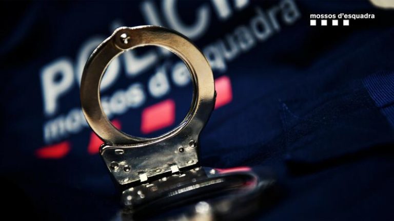 A prisión por una presunta agresión homófoba a dos hombres en Barcelona