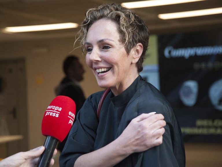 Rocío Carrasco se va de noche romántica con Fidel Albiac tras no ir a la boda del hijo de Carmen Borrego