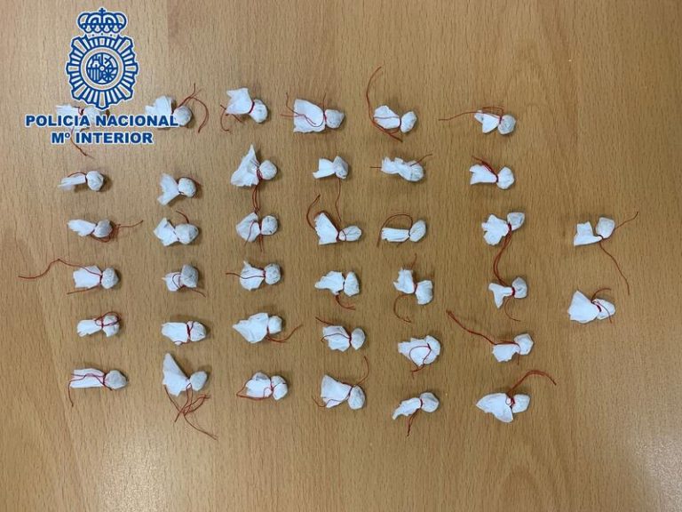 A juicio un acusado de dejar cocaína en un hospital de Sevilla y agredir a policías nacionales