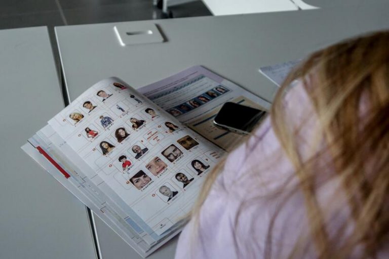 El Tribunal Superior de Madrid paraliza el decreto de evaluación de ESO y Bachillerato de la Comunidad