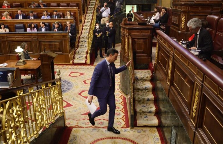 Sánchez dice que desconocía el espionaje a independentistas