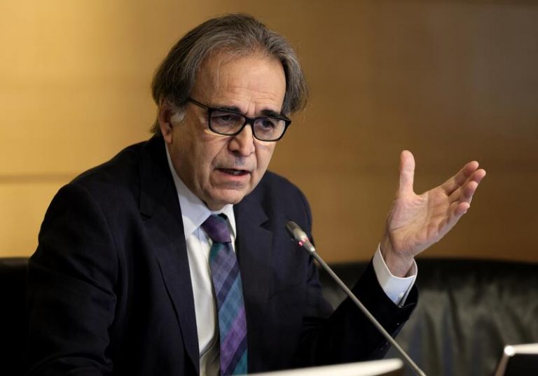 Subirats cree que la ley de universidad puede reunir los apoyos necesarios