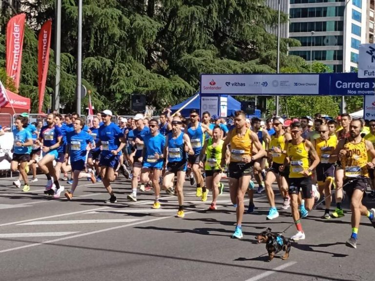 Madrid se tiñe de banderas ucranianas en una carrera solidaria