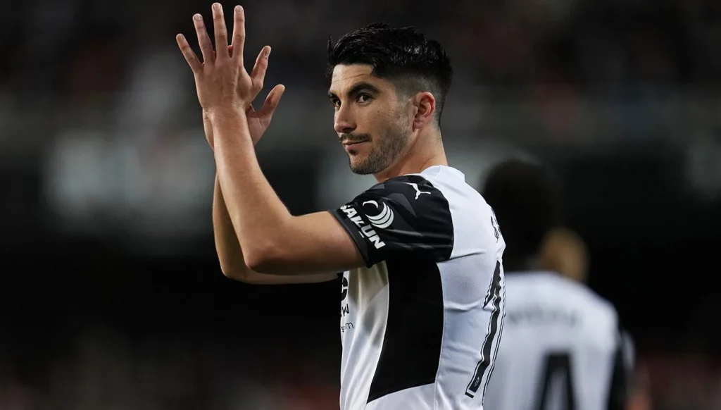 Carlos Soler, uno de los elegidos por Xavi