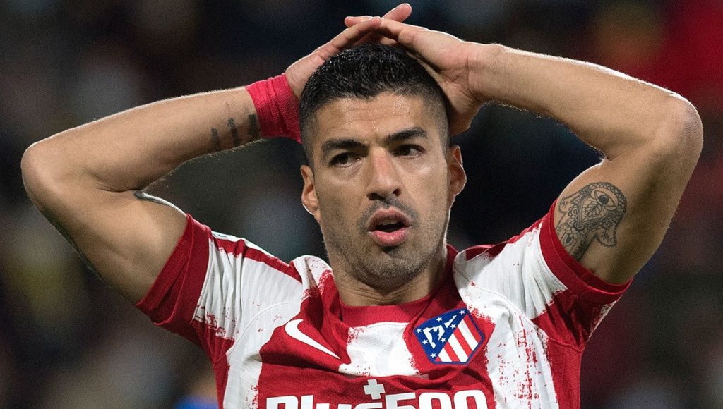 El Atlético busca renovar su delantera