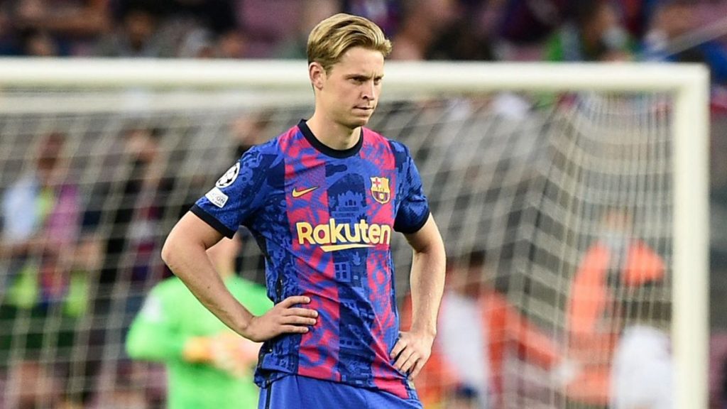 El club pediría un par de jugadores del City