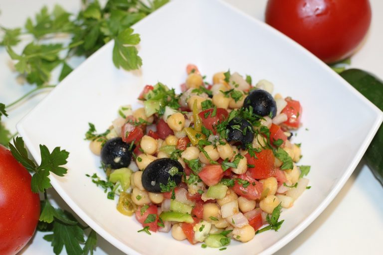 Ensalada de garbanzos: la forma veraniega de comer legumbres