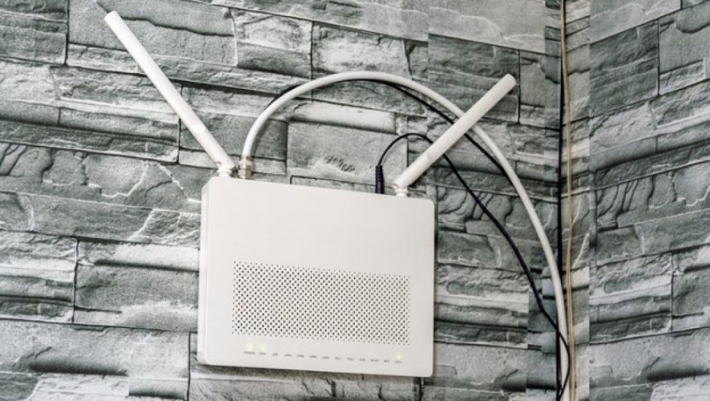 Ubicar el WiFi cerca de espejos y ventanas