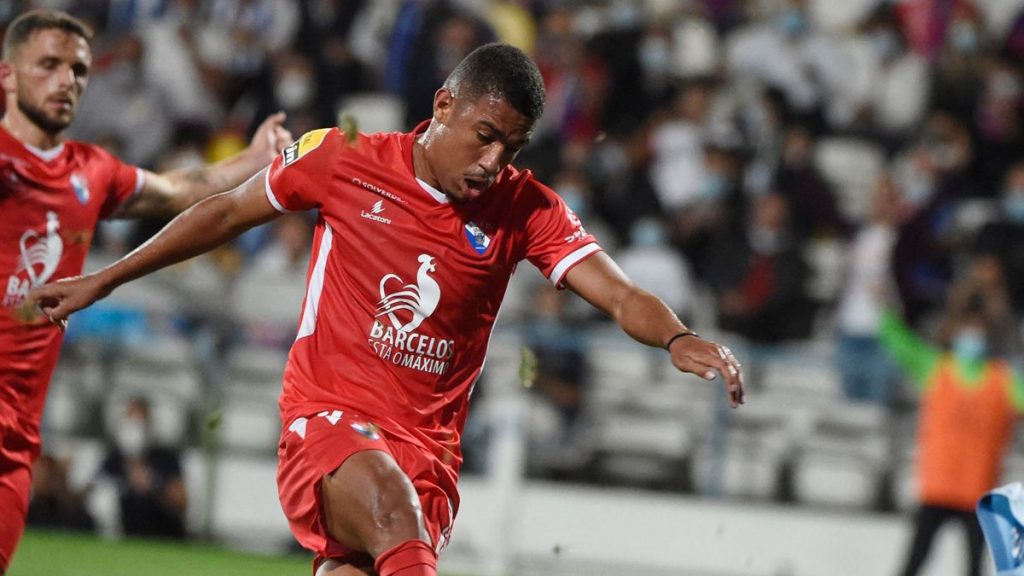 Habían otros equipos interesados