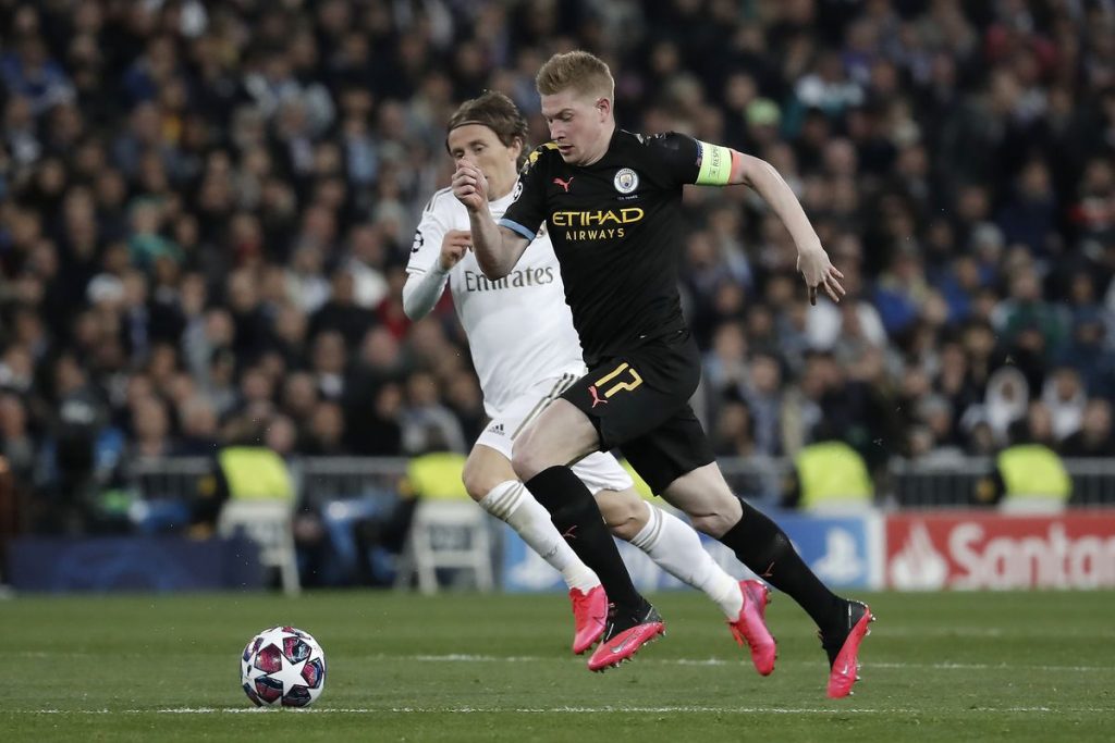 Irse por lo seguro y fichar a tres jugadores Real Madrid