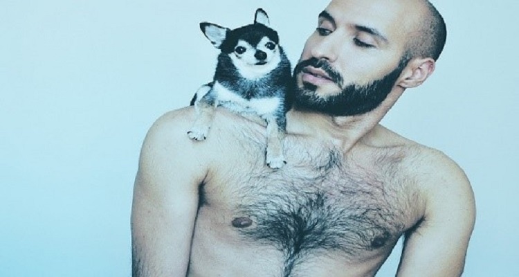 Gitanos que presumen ser homosexuales