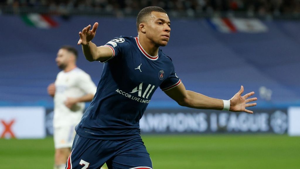 Los medios Franceses creen que Mbappé está a nada de relevar su destino