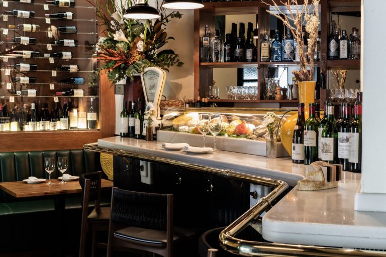 Mont Bar: alta gastronomía en un bar