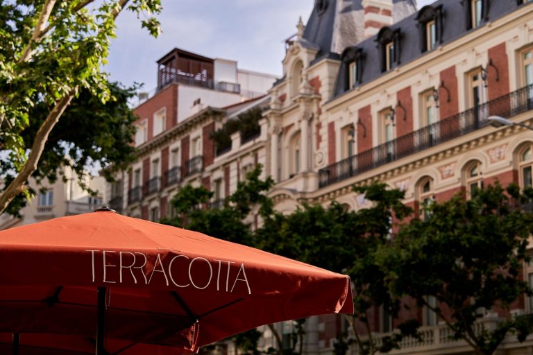 Terracotta, sangrías de autor y artesanía gastronómica al aire libre