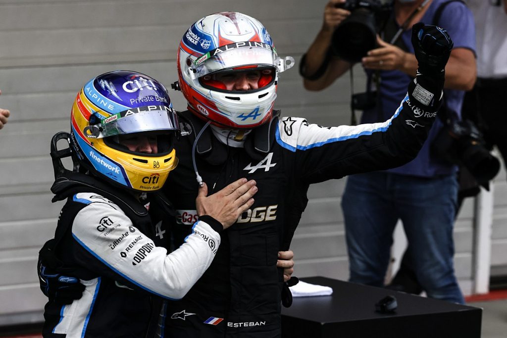 Los piques más sonados de Alonso y Hamilton 70 Trabajo en equipo