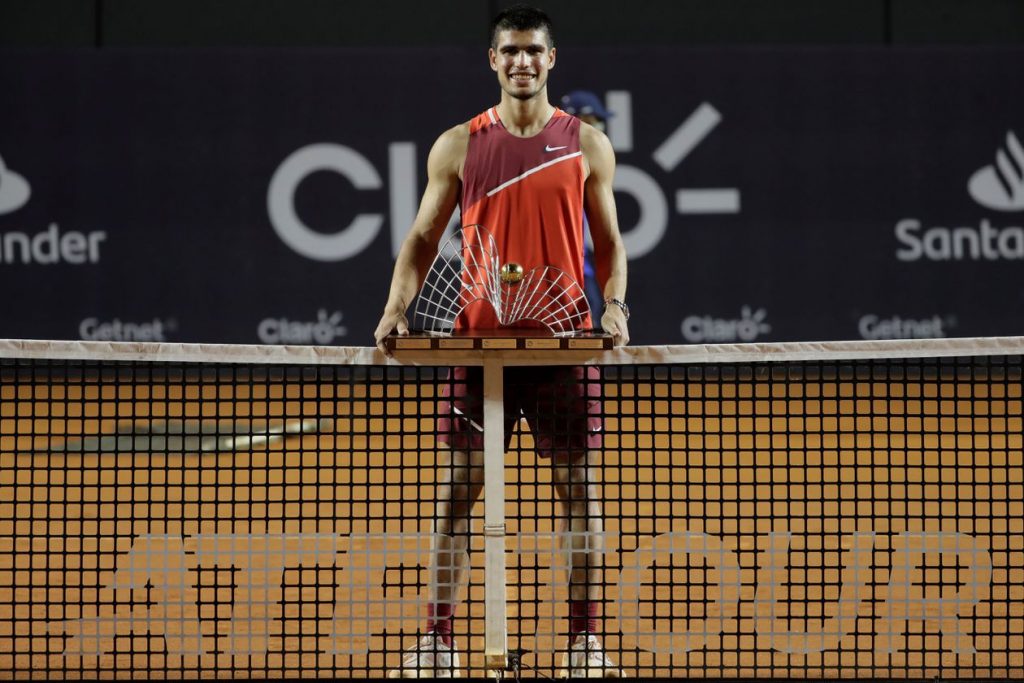 Un premio jugoso para un chico de 18 años de edad